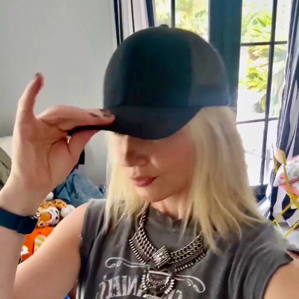 The Classic Black Mesh Cap